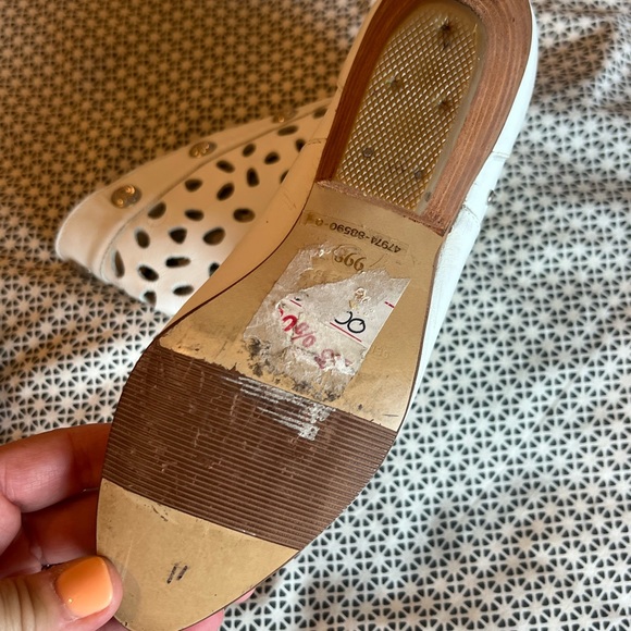 Vintage The Wild Pair leather booties! Size 5.5 - Picture 13 of 15